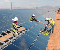 Việt Nam xây dựng nhà máy sản xuất pin mặt trời